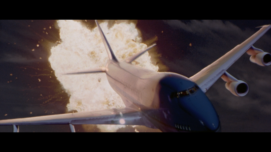 好萊塢電影《空軍一號(hào)》中出現(xiàn)的就是當(dāng)時(shí)剛剛服役不久的波音747-200型“空軍一號(hào)”，影片中該機(jī)使用電子對(duì)抗系統(tǒng)躲開(kāi)了多次導(dǎo)彈攻擊