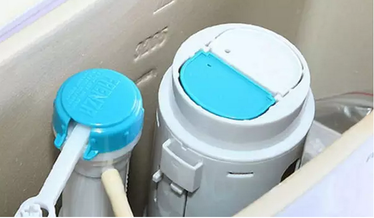 1461138654136341.png blob.png