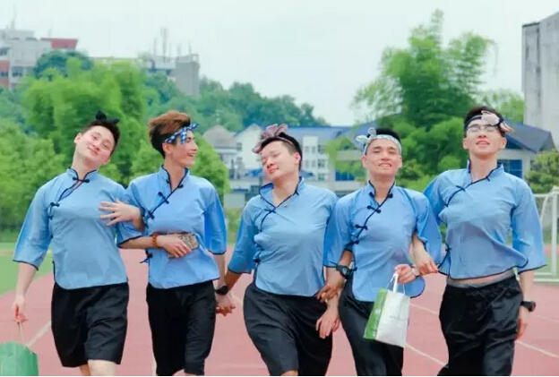 1467084064417408.jpg 3.jpg