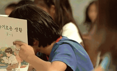 1487120892370288.gif 04.gif